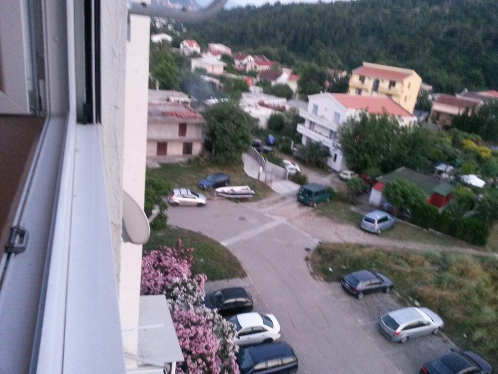 Apartment Tijana Sutomore Ngoại thất bức ảnh