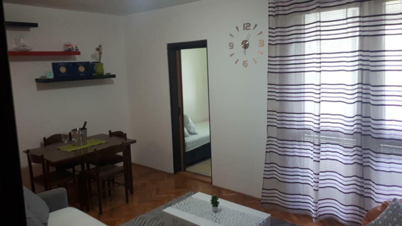 Apartment Tijana Sutomore Ngoại thất bức ảnh
