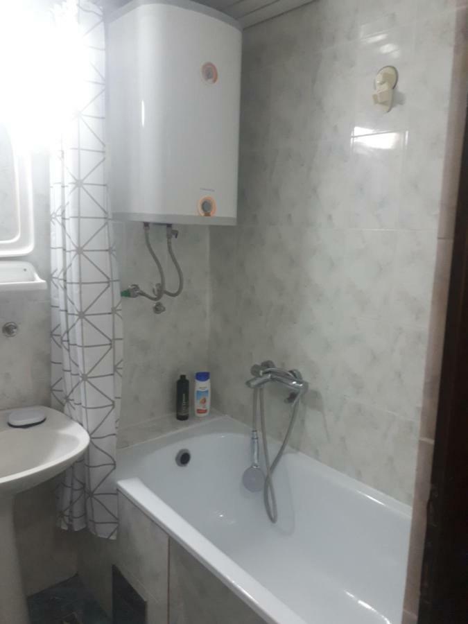 Apartment Tijana Sutomore Ngoại thất bức ảnh